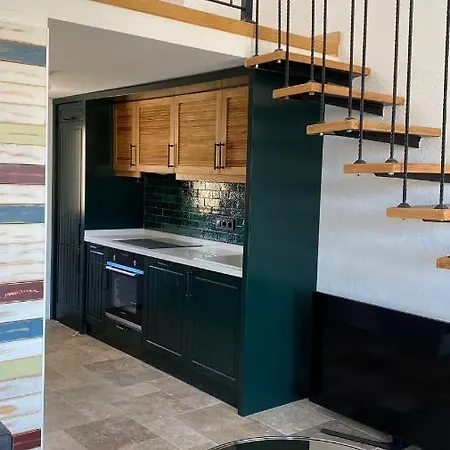 ☆neues Loft I Pool I Meerblick☆ דירה